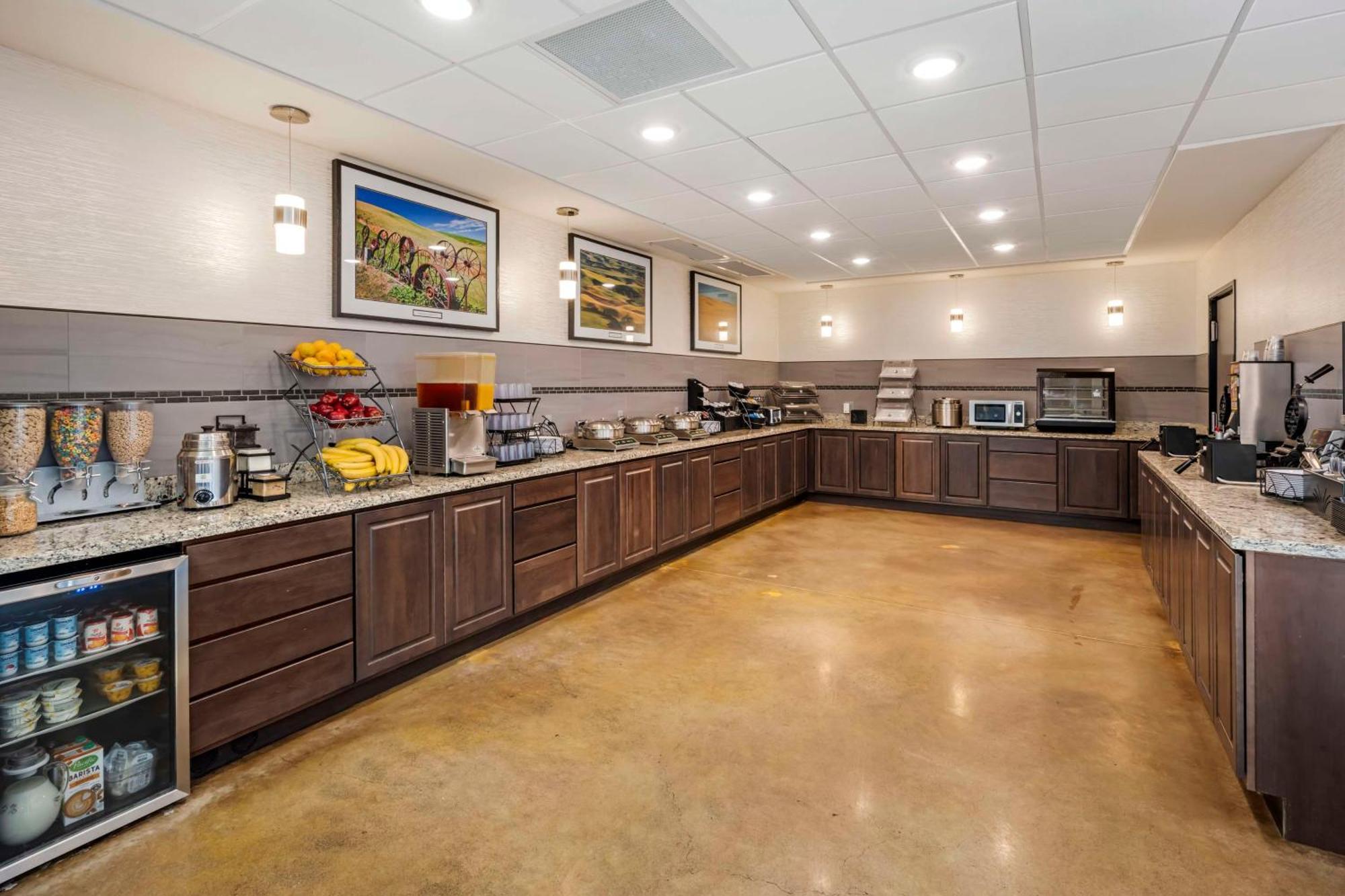 Best Western Plus The Inn At Hells Canyon Clarkston Екстериор снимка