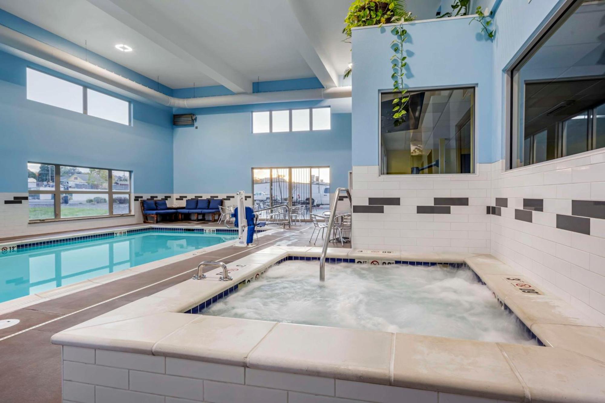 Best Western Plus The Inn At Hells Canyon Clarkston Екстериор снимка